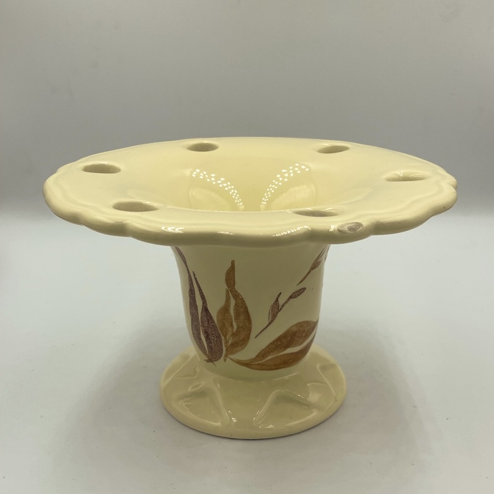 VTG Royal Haeger Pottery Toothbrush Hold/ Planter